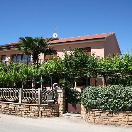 Apartment Ines Pula Dış mekan fotoğraf